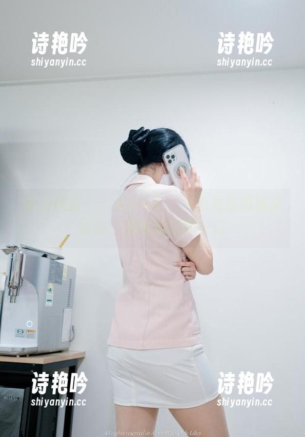 奶油邂逅——Aram(아람)的高清奶油爱丽丝，越看越想喝一口
