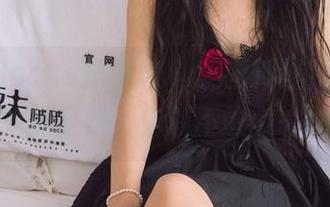 BoBoSocks袜啵啵 - 美图新鲜出炉，芝士的裸足照，你敢不敢戳一戳？