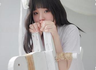 最新的比基尼写真集，Jenny(정제니)说这其实是她的日常“撒野”！