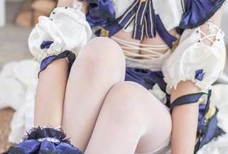 Momoko葵葵白衬衫作品集：我本来只想浏览一下，结果被这种随意风格吸引