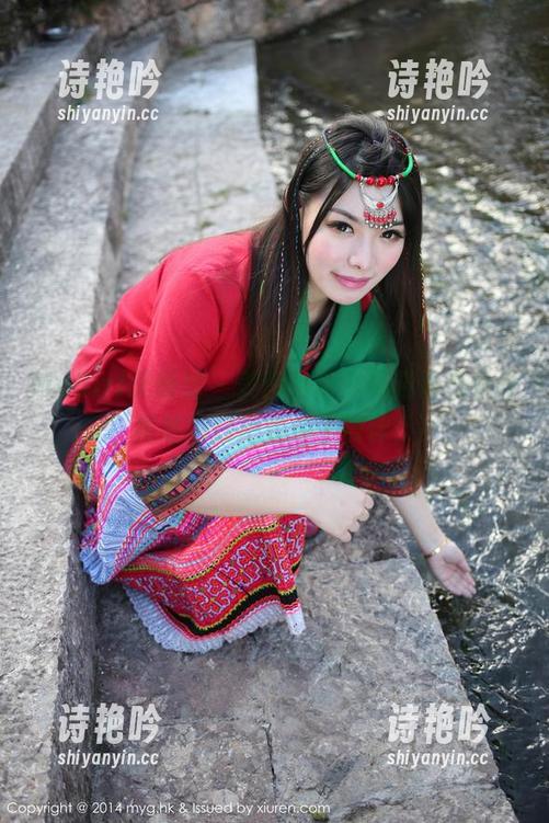 MyGirl美媛馆-杨晓青儿 MyGirl美媛馆 - 美图时刻:杨晓青儿女仆竟然把扫把变成了舞伴!