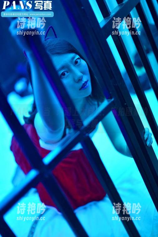 PANS - 当蘇琪遇上大自然：旅拍图集的催眠与捧腹