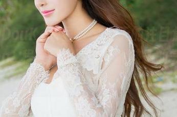 QingDouKe青豆客 - 今天的注目焦点是Kiren_程程程的写真，女孩子的气息在壁纸上燃烧。