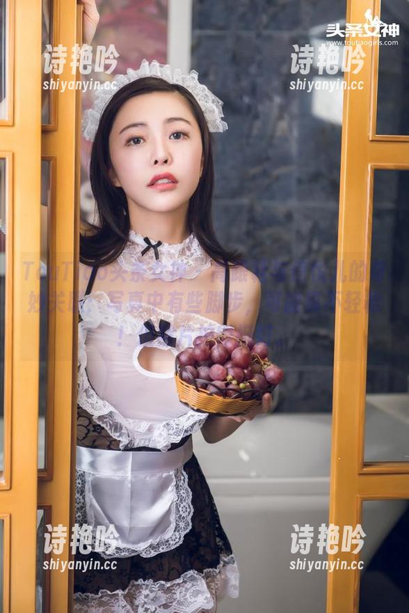 TouTiao头条女神-信悦儿 TouTiao头条女神 - 高跟鞋与信悦儿的奇妙关联:写真中有些脚步,可能真不轻松!但照片拍得挺好。