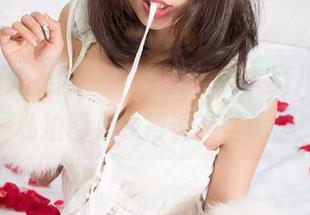 UGirls尤果网 - “女孩”，李颜儿的这本私拍图集我得说有些意思