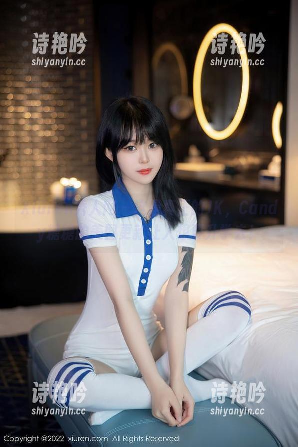 Xiuren秀人网 - 这是真正的JK，Candy糖糖的美图更新让人想要升学去！