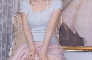 Xiuren秀人网 - 套图中的z杯悠悠，婚纱飘飘宛如云朵