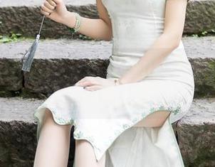 Xiuren秀人网 - 奈汐酱nice写真：裤里丝的网盘大冒险
