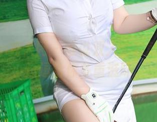 Xiuren秀人网 - 谁说双人全套就要甜？小逗逗给你多重滋味。