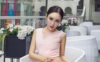 aiss - 哦，欣杨的浴室资源又来了，这回我能忍住不说“好洗”吗？