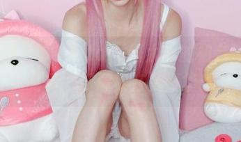 随便说一句，kitaro绮太郎的初音Miku写真，资源实在太豪华！