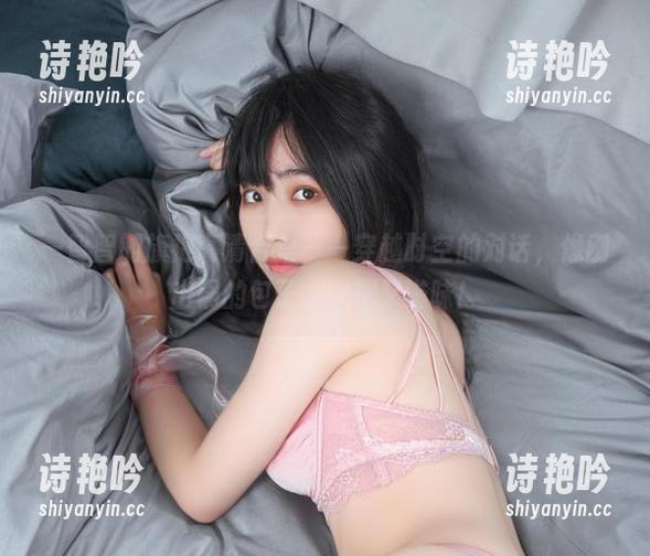 一智智的旗袍高清合集——穿越时空的对话，像刚出锅的包子，软糯又滋味！