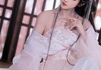 全景三度69，分享2025新年自拍套装的各种姿态，你准备好了吗？