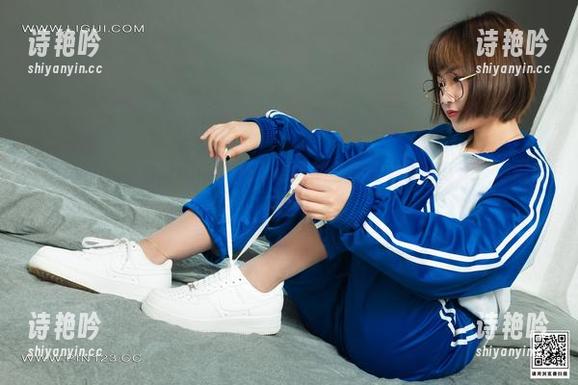 丽柜ligui - 丽柜ligui典藏，语寒的私房里小猫在打滚，你们信不信？