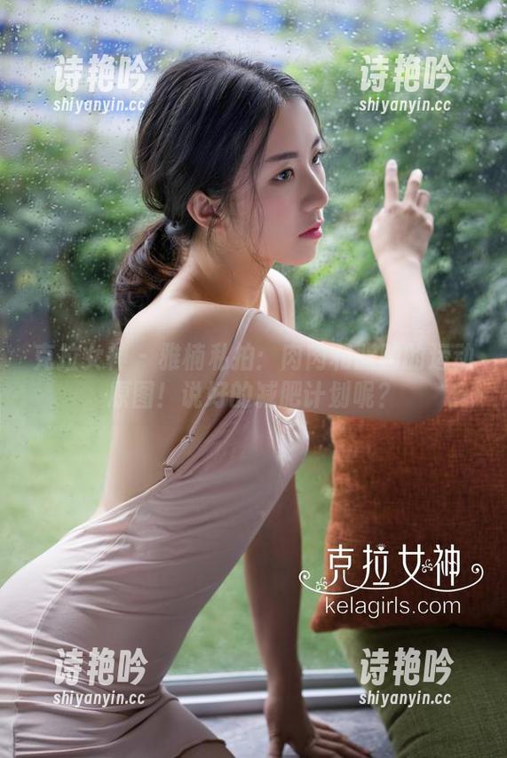 克拉女神-雅楠 克拉女神 - 雅楠私拍:肉肉和脂肪的运动原图!说好的减肥计划呢?