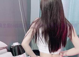 微密圈 - 兔宝妮to的格子女仆装——无圣光，亦可撩得飞起的图片。