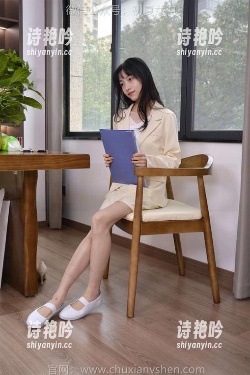 初夏女神-双双 初夏女神 - 和服写真,双双的高清秀真的让我为这条腰带感到不服。