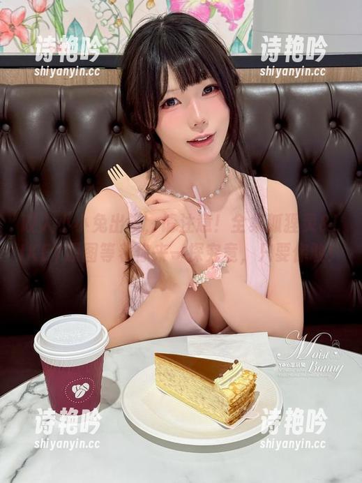 咬人小小兔出没，请注意！全集狐狸灵&LIKEY原图等着你来一探究竟，只要你敢！