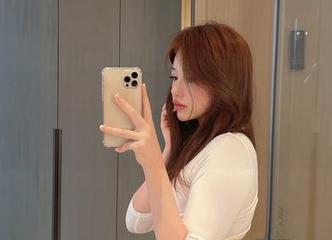 微密圈 - 无敌奶宝妹纸游泳季，值得一看的泳池美图