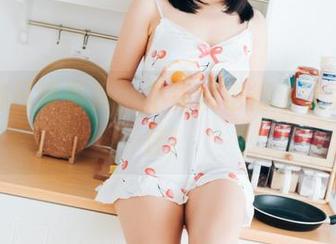 宋哈娜吊带写真，不喜欢也得承认资源绝佳！