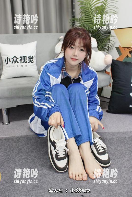 小众视觉 - 疑惑？高清小琳儿与和服分享中若即若离的颜色。
