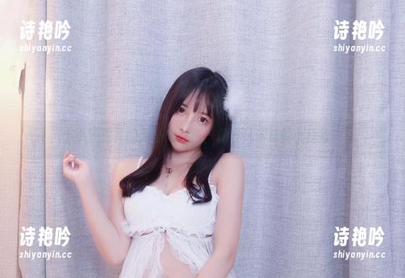 小小奶瓶儿 小小奶瓶儿的无圣光写真,像被风拂过的小秘密!