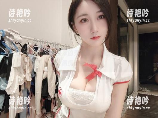 小玉吃果冻 微密圈 - 将小玉吃果冻的美图做成壁纸,看着都想有个捆绑计划了。