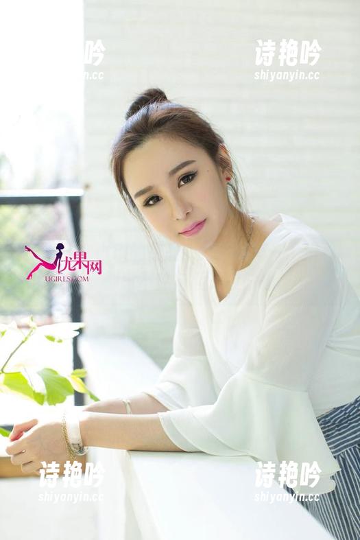 尤果网-小琪 尤果网 - 小琪的作品,妹妹的每一个小动作,都忍不住勾起无数联想。