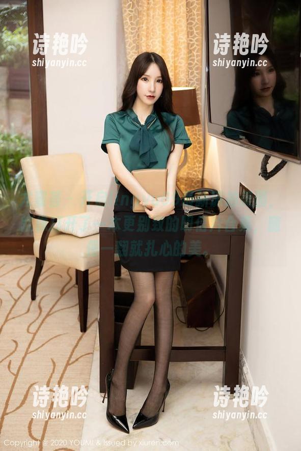 尤蜜荟-lingyu69 尤蜜荟 - 开启lingyu69最新旅拍美图,就像打开了一本更别致的明信片合集,随便一翻就扎心的美。