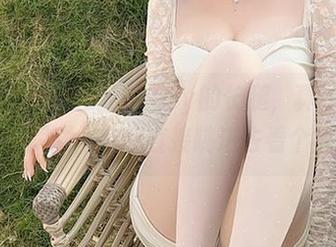 微密圈 - 徐莉芝Booty的长腿，真让图库坠入了深渊，好想直接跳进去看个痛快。