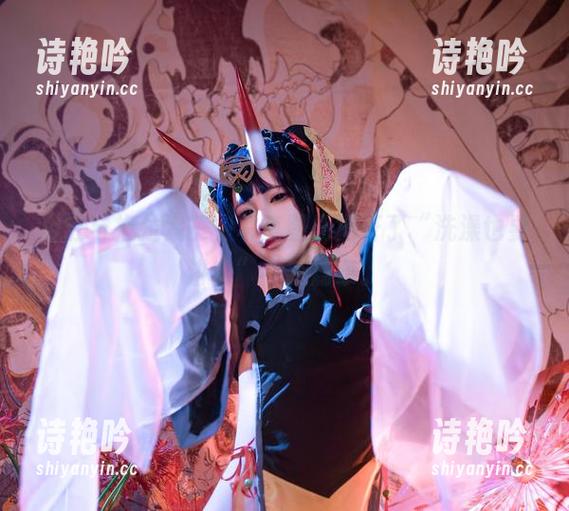 拖拉大王 浴缸与拖拉大王,写真图册揭开了“洗澡也要讲究”的新篇章。