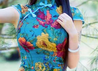 推女郎 - 辣眼睛嘛，“模特林夕双人”的图片里，有那么一丝冲动，我就小声看吧。