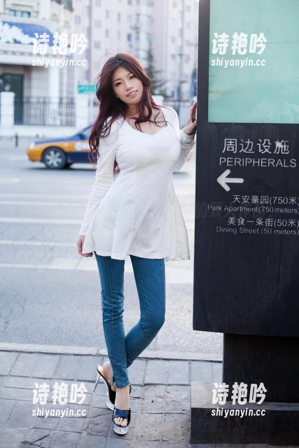 推女郎-连欣 推女郎 - 美图真诱人,连欣的双人作品,不下载行吗?