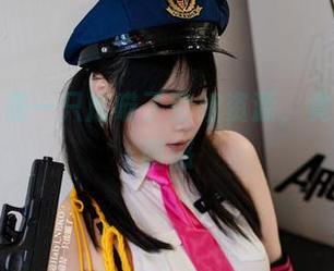 好奇这些是一只废喵了空姐资源，竟然有种荒诞感
