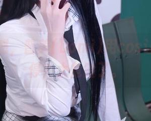 透明魅惑，普美(bomi)用cos让时间暂停？太危险了。