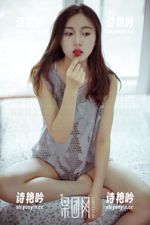 果团网-little贝壳喵 果团网 - 壁纸或许是小事,但是little贝壳喵的女王写真真让我成了献上膜拜的粉丝!