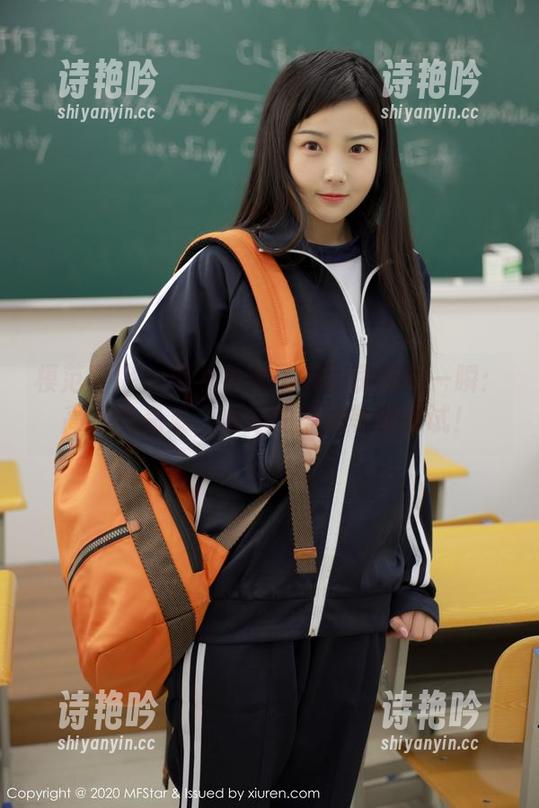 模范学院 - 樱桃小犊子在厨房的每一瞬：高清作品集，现成的美味等你尝试！