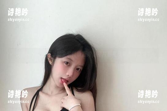 微密圈 - 火龙果羊的全套纯欲厨娘，图片里有没有漏网之鱼？