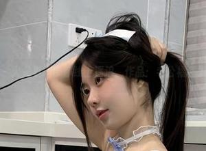微密圈 - 火龙果羊带你线上逐浪，作品：老公福利发车啦！