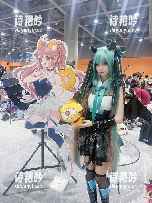 狐玖玖 碧蓝航线的风,我们不说,狐玖玖的精选写真先口水流一地