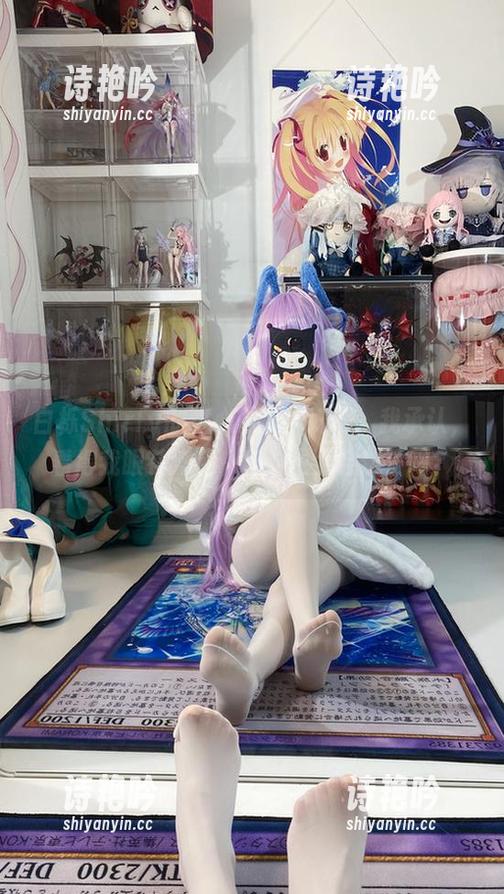 白栎Shirly的甜心写真，好吧，我承认，看得我眼花缭乱，但这也太会玩了吧？
