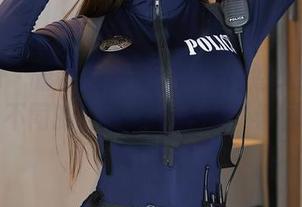 秀人网 - 最新图集这里有z杯悠悠的泳衣秀，不同的角度有不同的“氛围”！