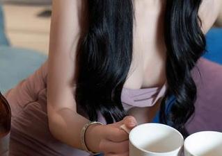 秀人网 - 这个角度的可儿kayen，私拍中的女友形象，总让我想多了。