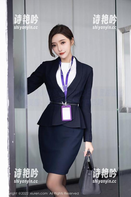 秀人网 - 从小泡芙winna的日常里挖出的美图：都是当壁纸的精华吧