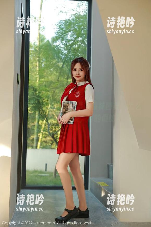 秀人网-清妙 秀人网 - 资源大开:清妙棉袜图集,怎么穿都能提拔气质,真的假的?