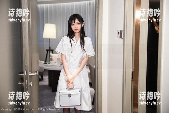 秀人网 - 白琮瑗和服那一瞬：这张图片，我能看多久，心里在转圈。