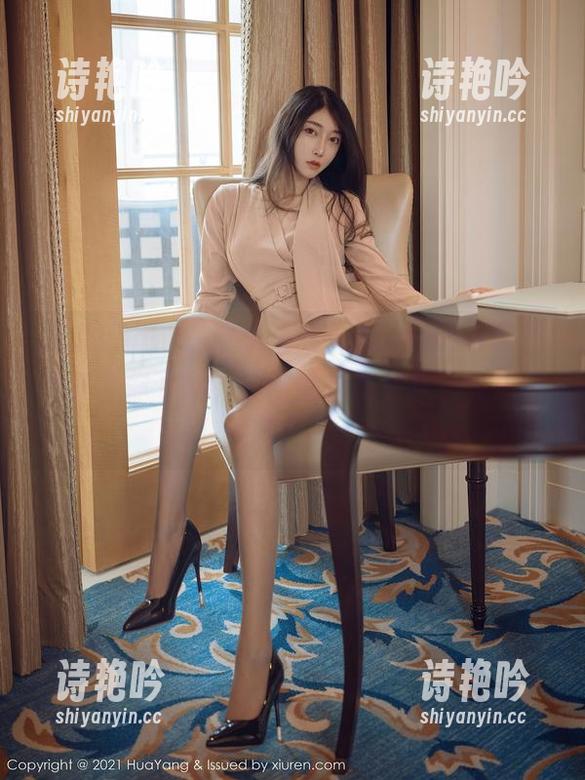 花漾show-Angela小热巴 花漾show - 温柔画卷,Angela小热巴图集等你下载,仿佛她就在你身边轻声细语。