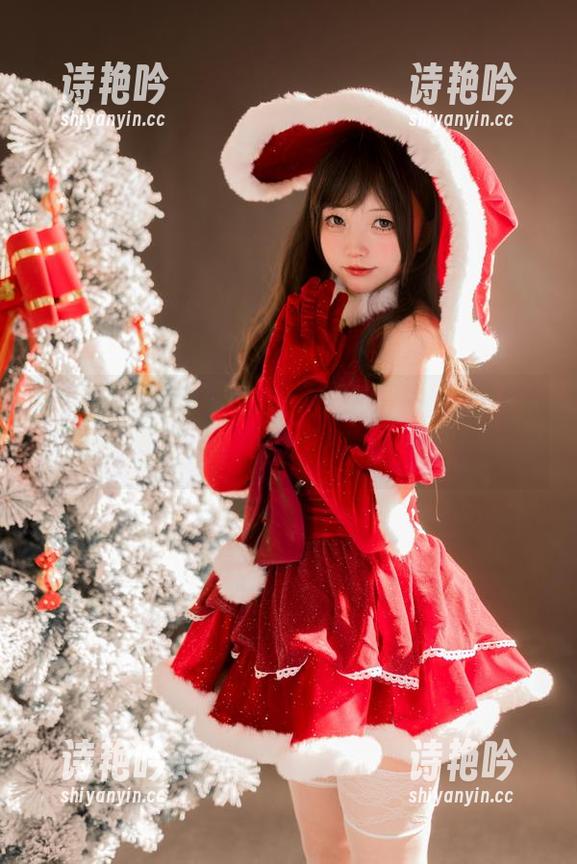 玛修婚纱在花铃Hana的高清写真中，谁说“婚纱”就得是传统的那一套？