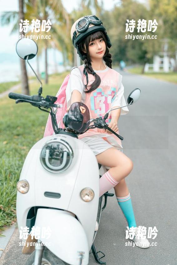蠢沫沫 最新!蠢沫沫的“黑透明女仆套图”——你确定这是在打工吗?
