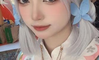 作品叫可爱，但许枳本尊已经超出这几个字的范畴